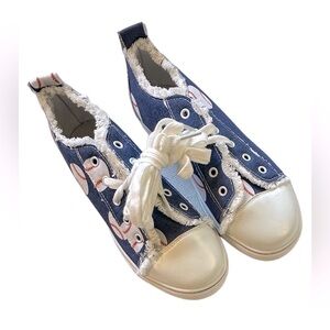 NWOT baseball printed lace up frayed trim sneakers, women 39/8